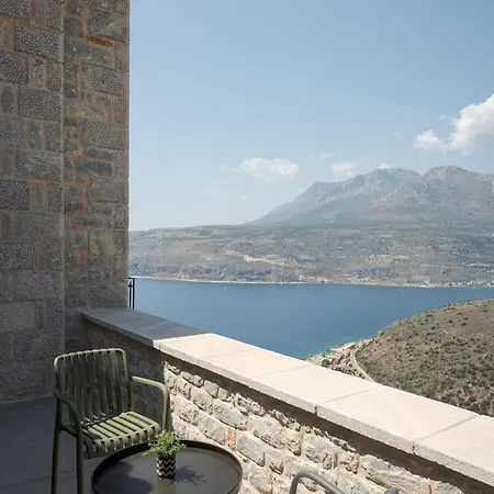 The One Apartament *