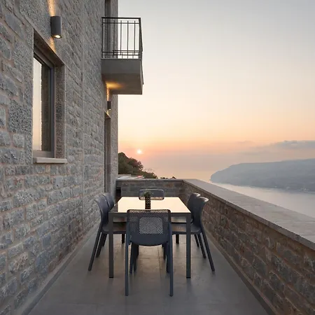 The One Apartament *