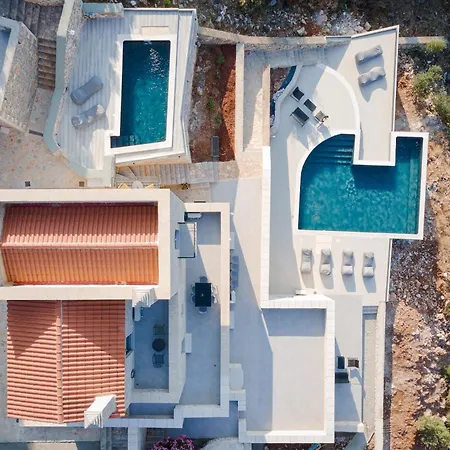 The One Daire Liménion